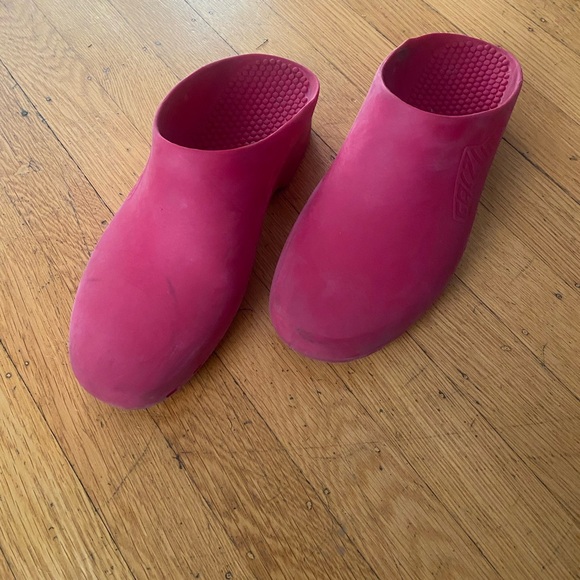 Calzuros - Picture 1 of 5